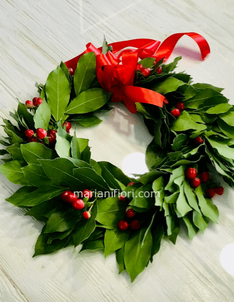 CORONCINA ALLORO E BACCHE ROSSE
